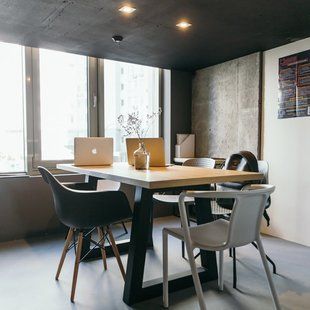 Дизайнерський Кухонний обідній стіл з натурального дерева Loft Design 140x60x75h Чорний / Дерево ATL103 ATL103 фото